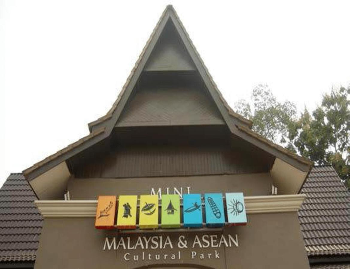 Sun Inns Hotel Ayer Keroh Eksteriør bilde